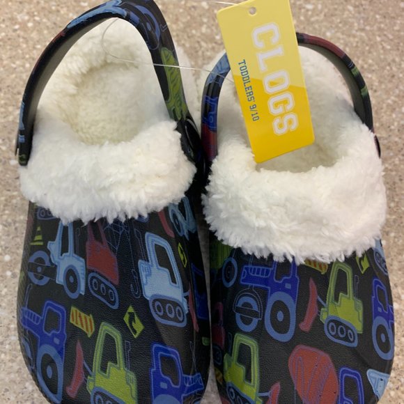 NWT Boys Truck Pattern Clogs - GINA GROUP - Picture 1 of 14